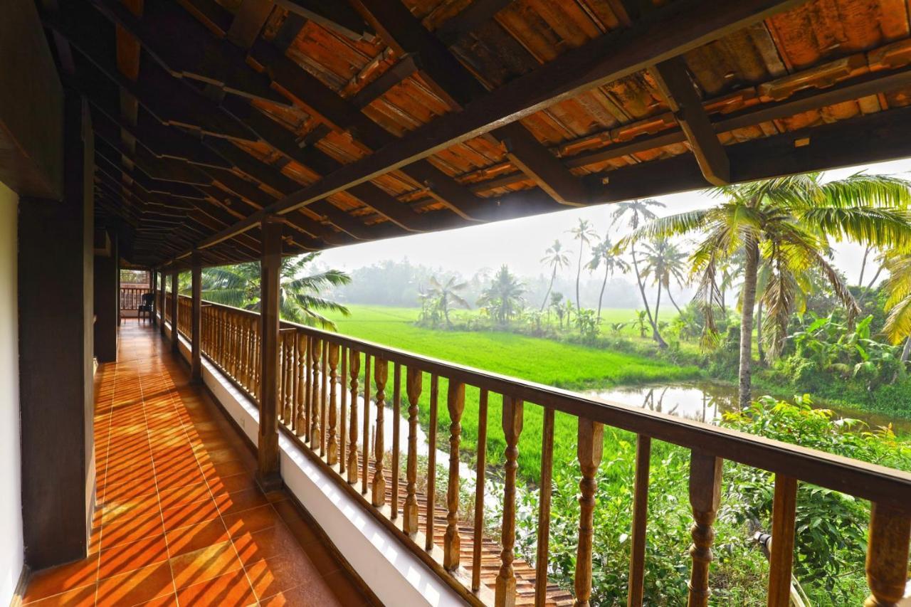Kumarakom Heritage Resort 코타얌 외부 사진